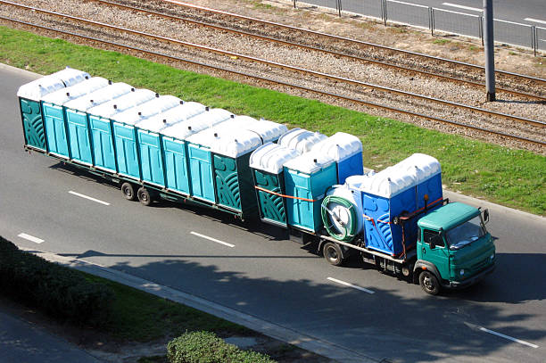 Best Emergency porta potty rental  in Wfield, IN